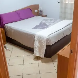 https://apartamento-relaxa-2min-de-la-playa-y-parking-gratuito.catalonia-hotels.com